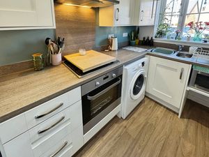 Photo 7- click for photo gallery